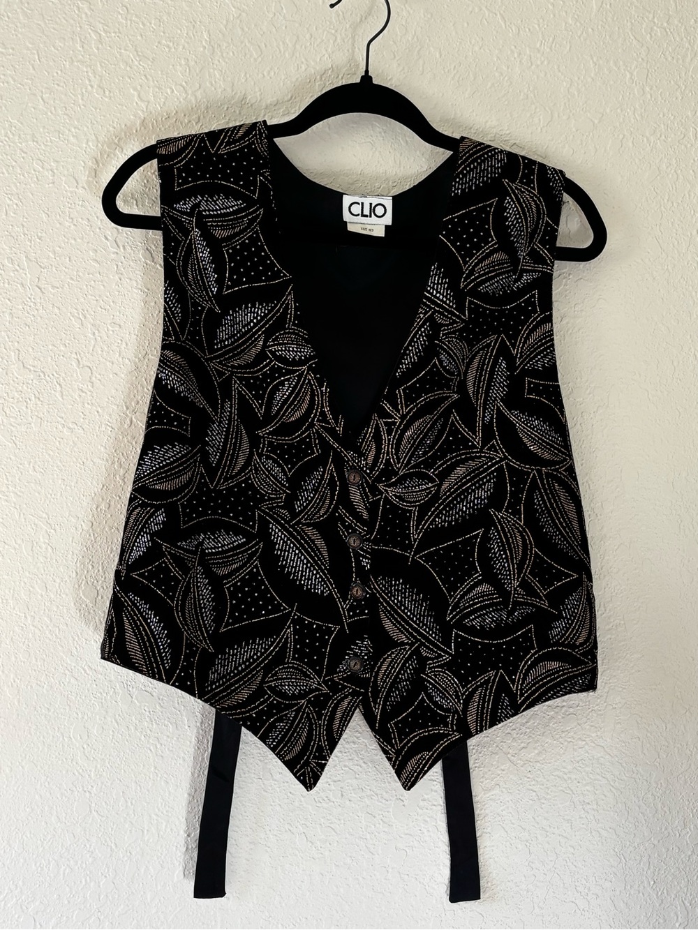 CLIO Black and Embellished V-Neck Vest